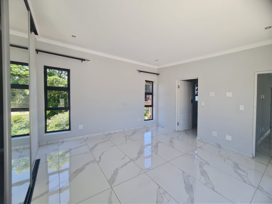 To Let 4 Bedroom Property for Rent in Melodie North West
